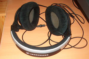 Sennheiser HD-570 headphones